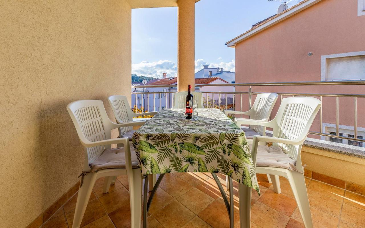 Istriensonne - Apartments Veruda Mit Grillterrasse Pula Exterior foto